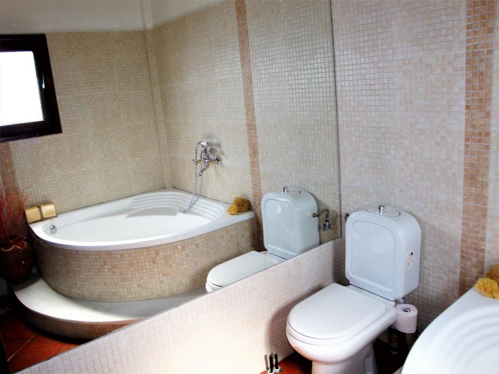 Skroponeria Waterfront Mediterranean Villa מראה חיצוני תמונה