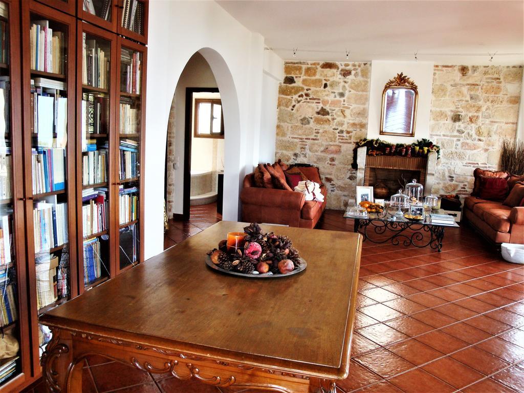 Skroponeria Waterfront Mediterranean Villa מראה חיצוני תמונה