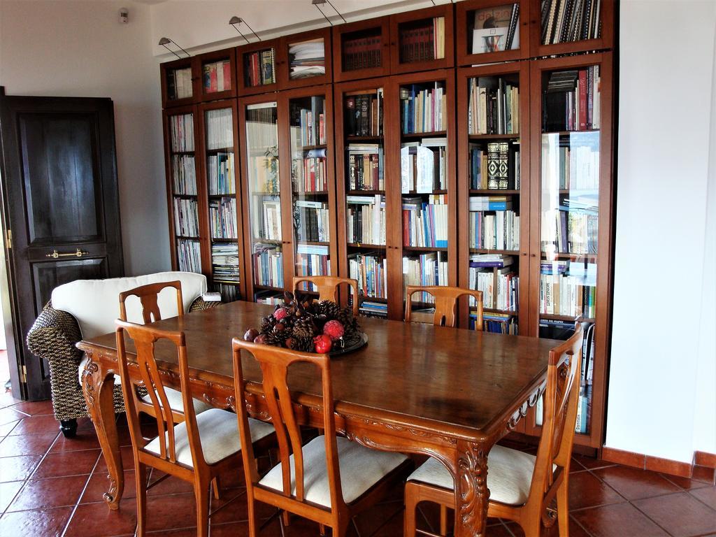 Skroponeria Waterfront Mediterranean Villa מראה חיצוני תמונה