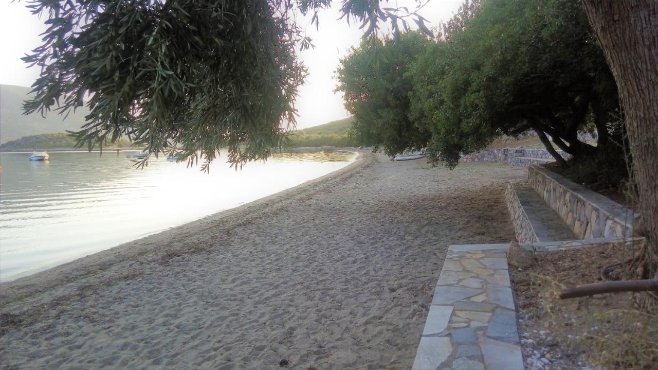 Skroponeria Waterfront Mediterranean Villa מראה חיצוני תמונה